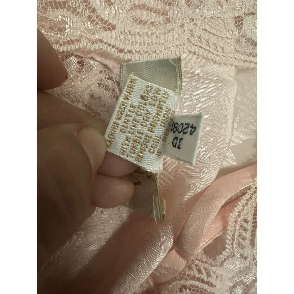 Vintage Victoria's Secret Satin Sleep Slip Sz S Pink - Gold Label - Lace Detail‎